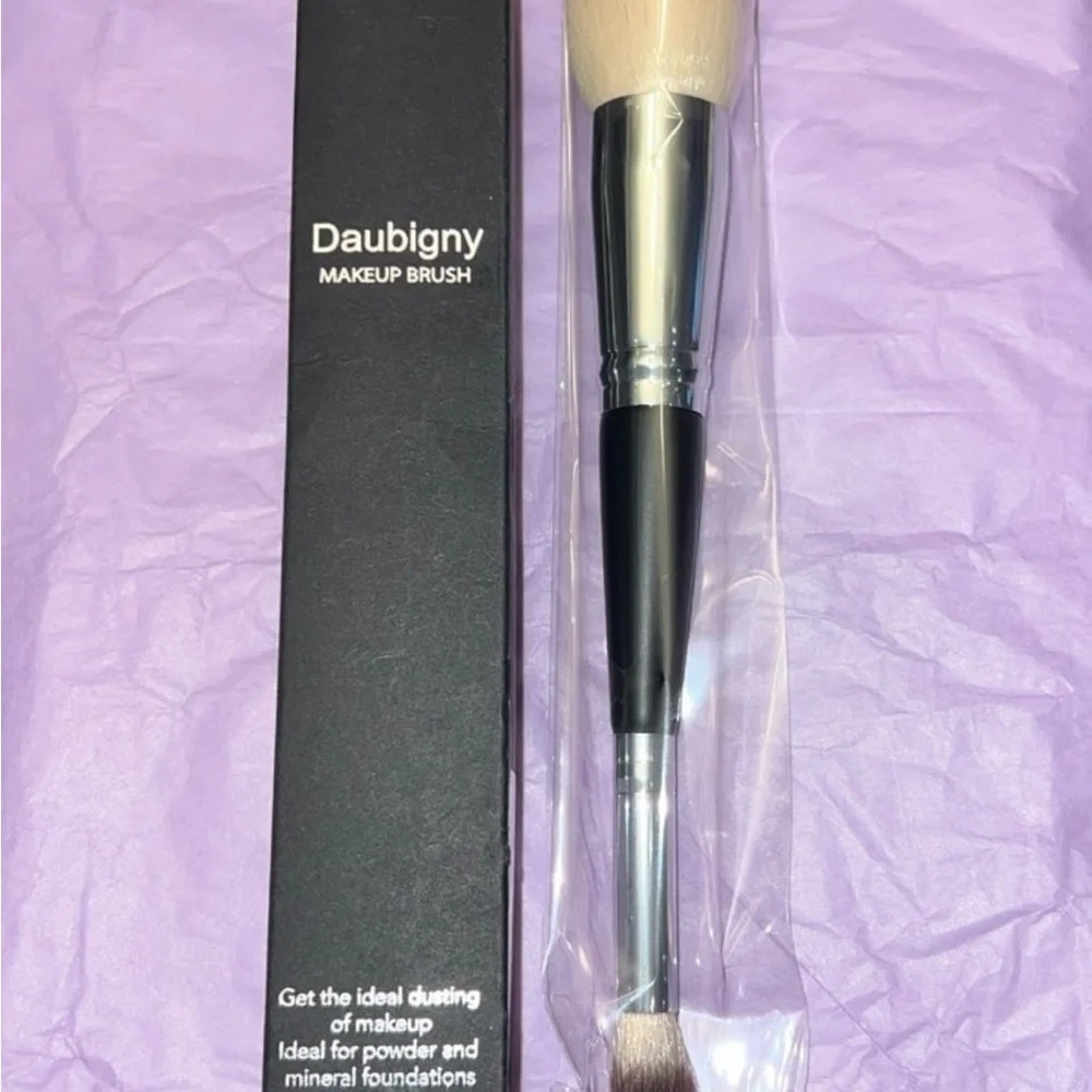 N/A sealed makeup foundation